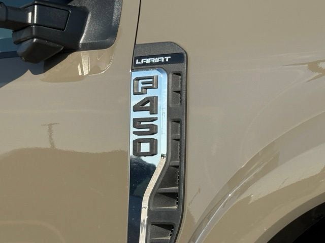 2026 Ford F-450SD Lariat DRW