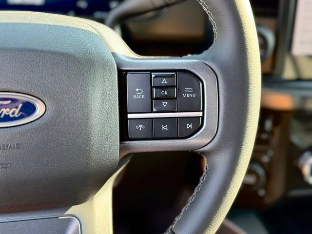 2026 Ford F-450SD Lariat DRW