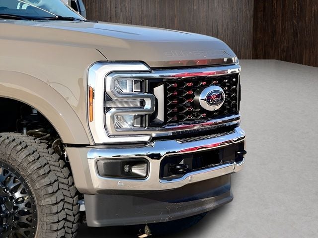 2026 Ford F-450SD Lariat DRW