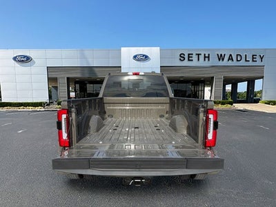 2026 Ford F-450SD Platinum Plus | 24' American Force Wheels | Airbag Suspensi