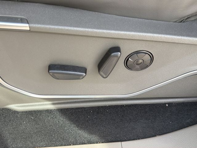 2026 Ford F-450SD Platinum Plus | 24' American Force Wheels | Airbag Suspensi