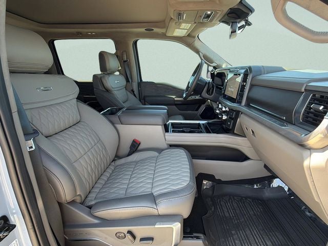 2026 Ford F-450SD Platinum DRW | FX4 | HI OPUTPUT 6.7L