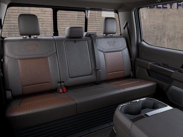 2027 Ford F-450SD King Ranch DRW