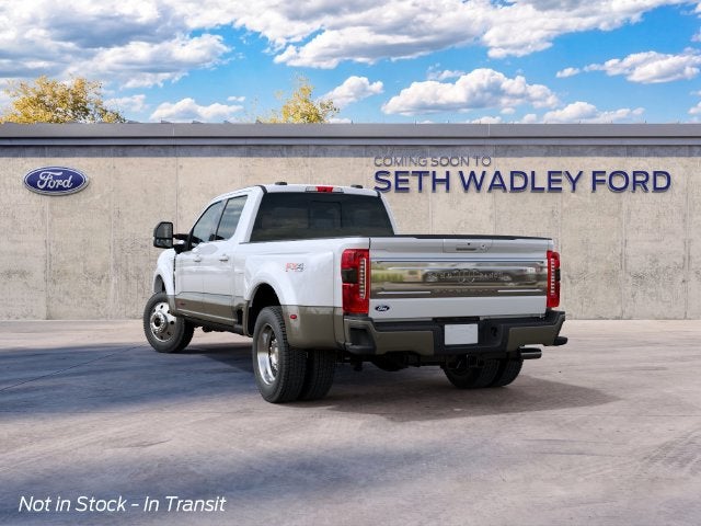 2027 Ford F-450SD King Ranch DRW