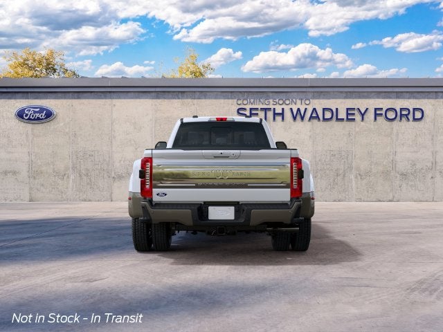 2027 Ford F-450SD King Ranch DRW