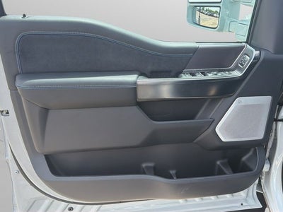 2026 Ford F-450SD Platinum DRW