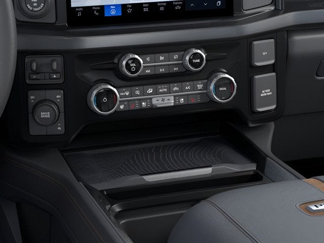 2024 Ford F-450SD Platinum DRW