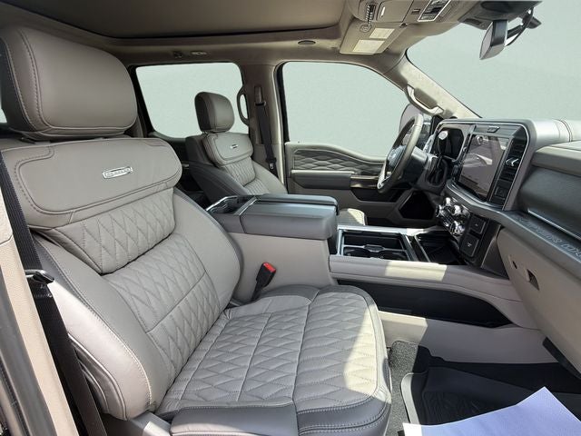 2026 Ford F-450SD Platinum DRW