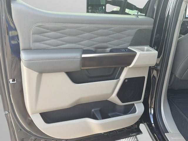 2026 Ford F-450SD Platinum DRW