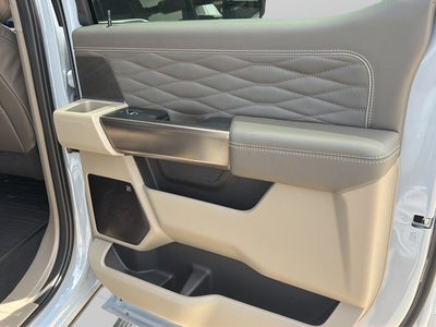 2026 Ford F-450SD Platinum DRW