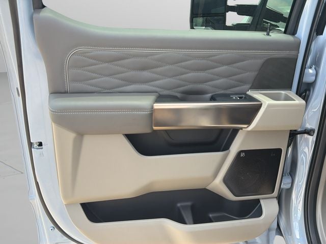 2026 Ford F-450SD Platinum DRW