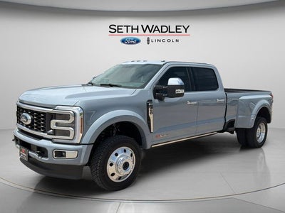 2026 Ford F-450SD Platinum DRW