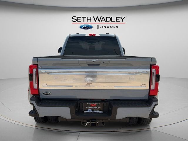 2026 Ford F-450SD Platinum DRW