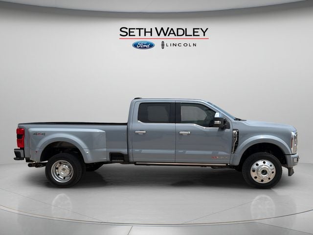 2026 Ford F-450SD Platinum DRW