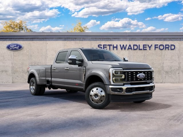 2027 Ford F-450SD Lariat DRW