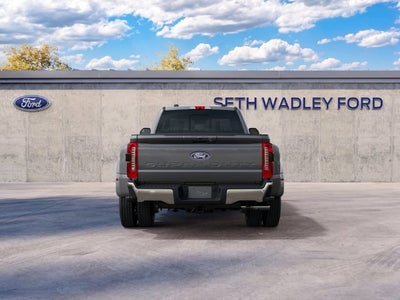 2027 Ford F-450SD Lariat DRW