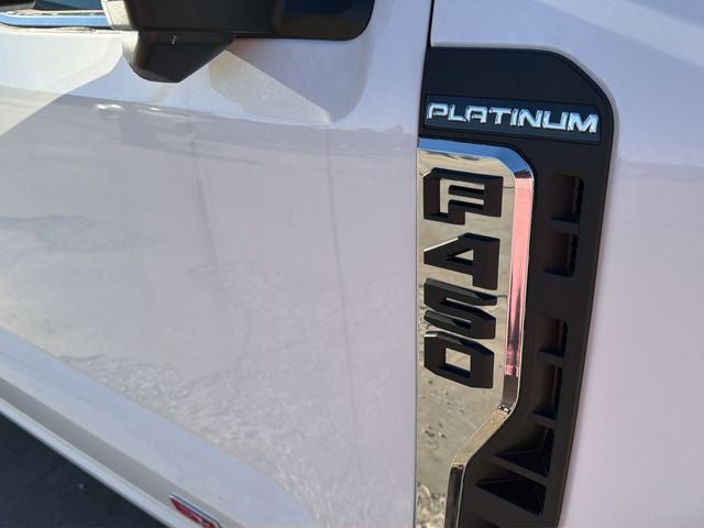 2025 Ford F-450SD Platinum DRW | FX4 | HI OUTPUT 6.7L
