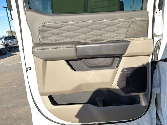 2025 Ford F-450SD Platinum DRW | FX4 | HI OUTPUT 6.7L