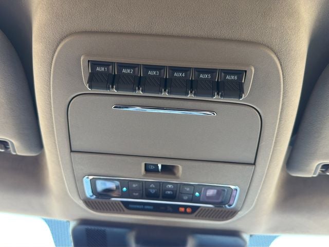 2025 Ford F-450SD Platinum DRW | FX4 | HI OUTPUT 6.7L