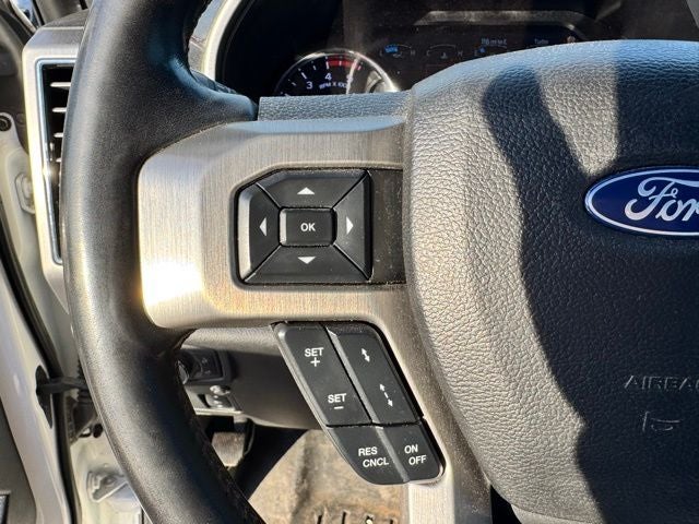 2020 Ford F-450SD Platinum DRW | Hauler Bed