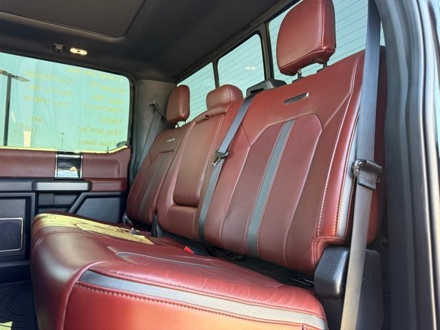 2022 Ford F-450SD Platinum