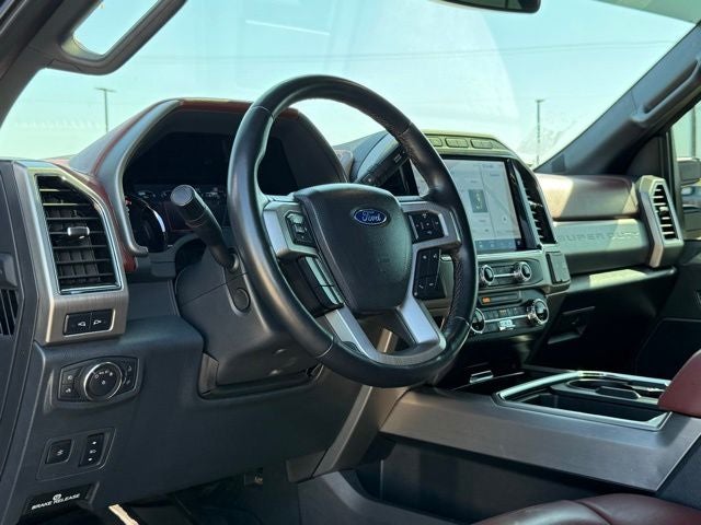 2022 Ford F-450SD Platinum