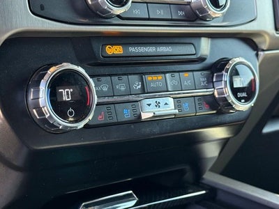 2022 Ford F-450SD Platinum