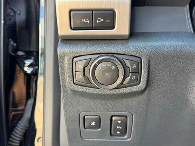 2022 Ford F-450SD Platinum