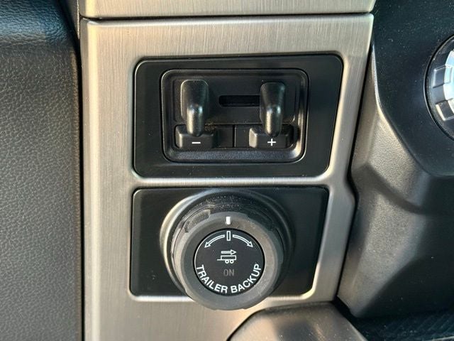 2022 Ford F-450SD Platinum