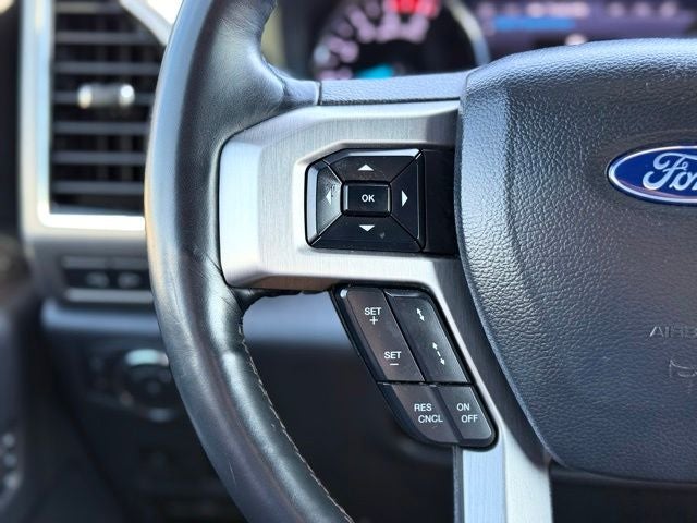 2022 Ford F-450SD Platinum