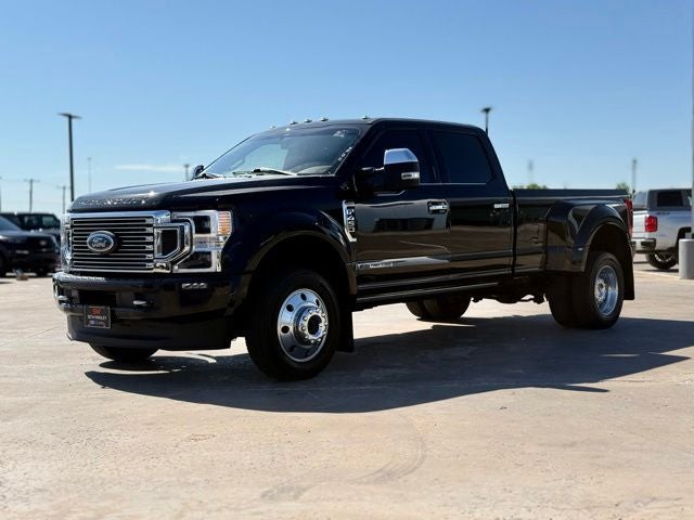 2022 Ford F-450SD Platinum