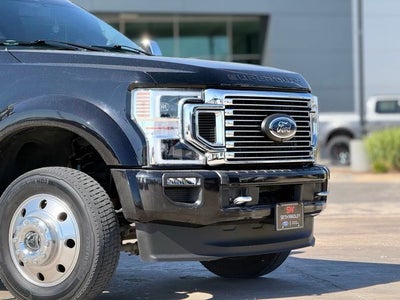 2022 Ford F-450SD Platinum