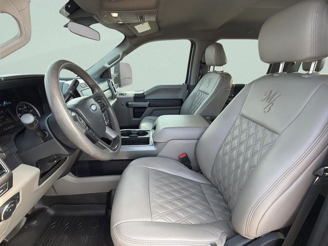 2022 Ford F-450SD XLT DRW| FX4 | 6.7L Pwr Stroke