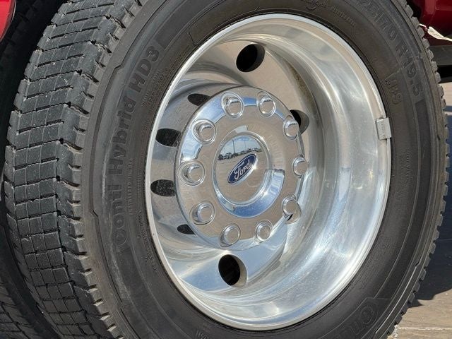 2022 Ford F-450SD Platinum