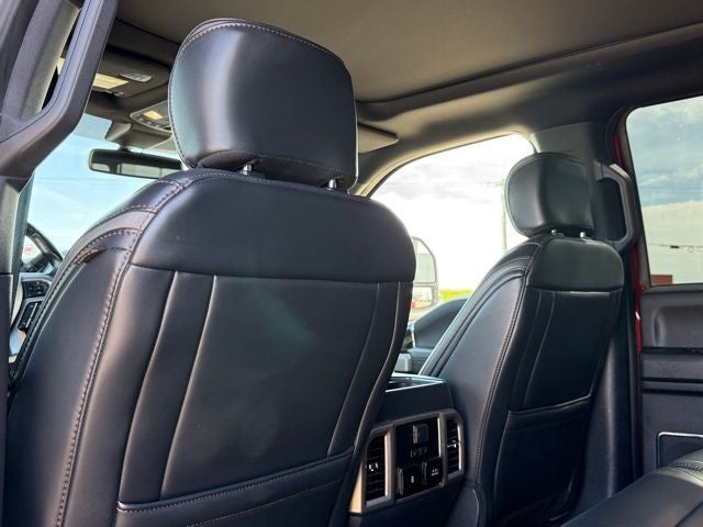 2022 Ford F-450SD Platinum