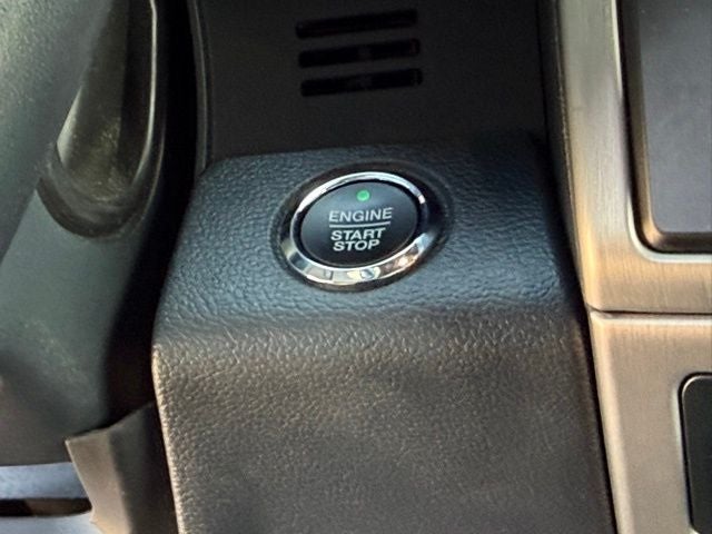 2022 Ford F-450SD Platinum