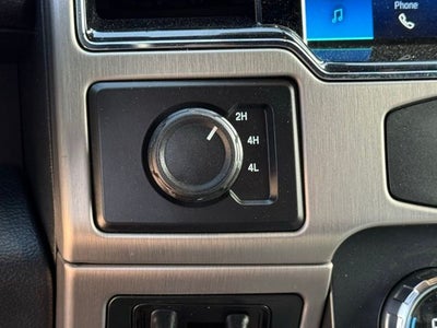2022 Ford F-450SD Platinum