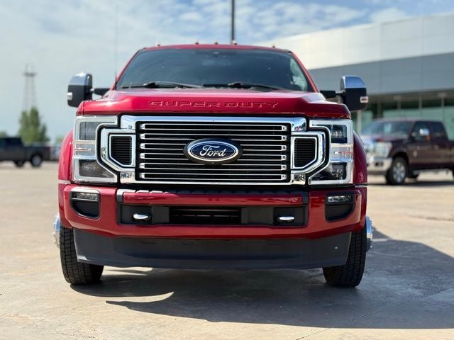 2022 Ford F-450SD Platinum