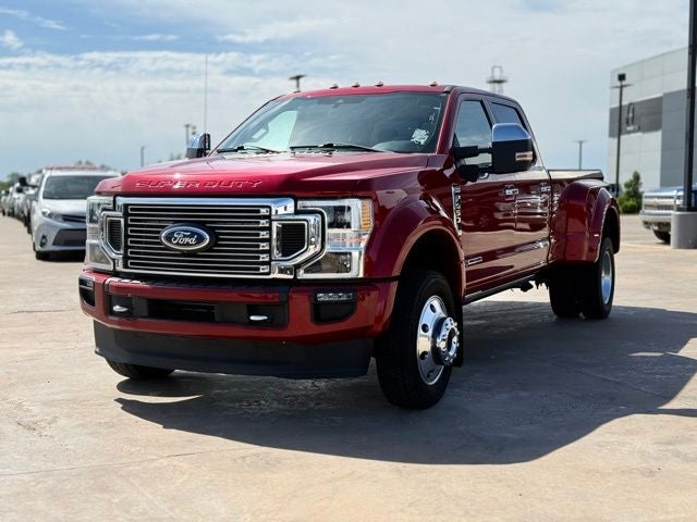 2022 Ford F-450SD Platinum