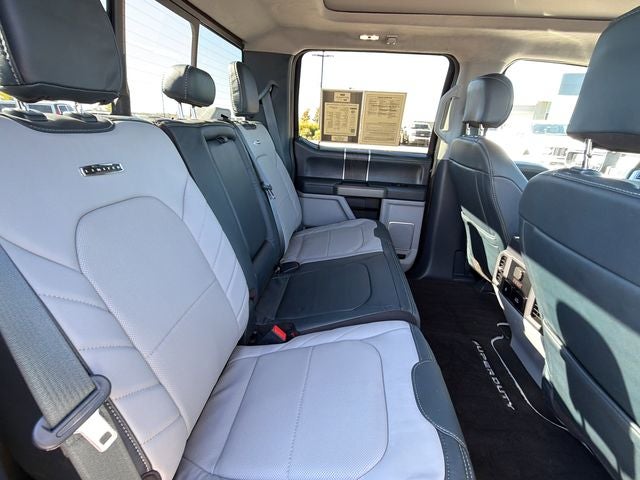 2022 Ford F-450SD Limited DRW