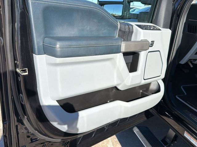 2022 Ford F-450SD Limited DRW