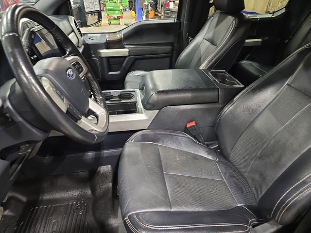 2022 Ford F-450SD Lariat DRW