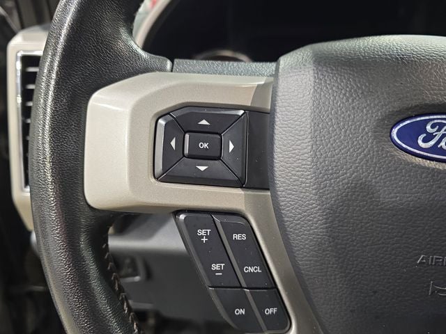 2022 Ford F-450SD Lariat DRW