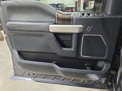 2022 Ford F-450SD Lariat DRW