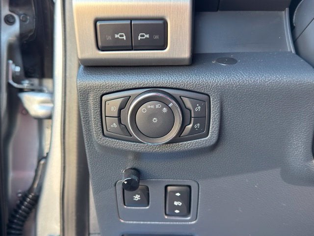 2022 Ford F-450SD Platinum | JTX | AIRBAGS | CUSTOM SPEAKERS DRW
