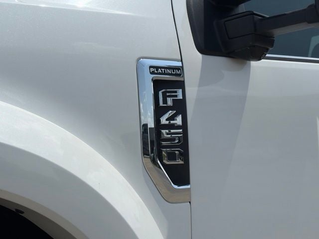 2022 Ford F-450SD Platinum DRW
