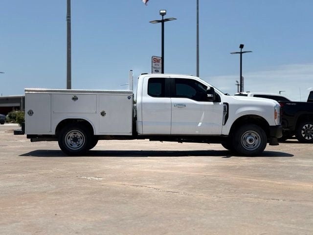 2024 Ford F-250SD XL ROYAL UTLITY BED