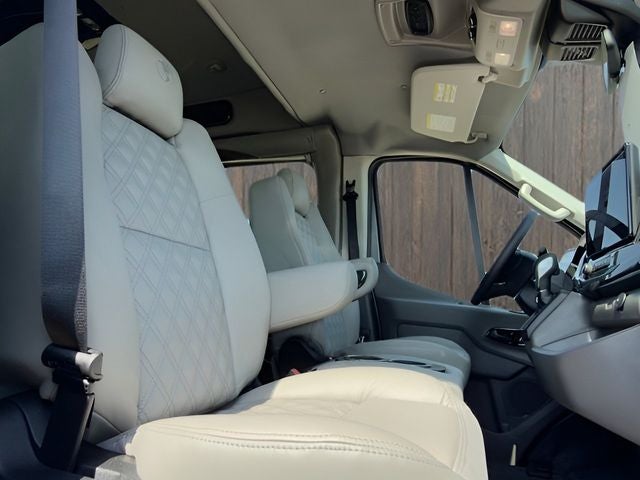 2026 Ford Transit-250 Explorer Trail 9 Passenger