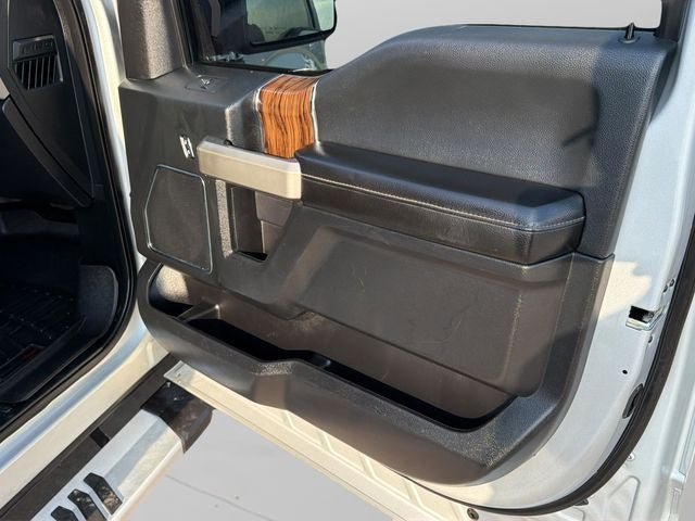 2019 Ford F-150 Lariat 4WD | 5.0L V8