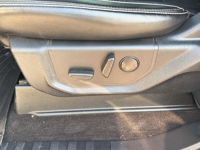 2019 Ford F-150 Lariat 4WD | 5.0L V8